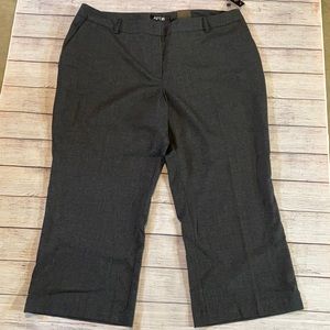 Apt 9 black dress pants, NWT, size 20